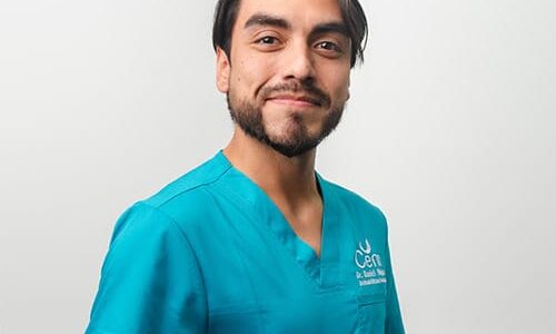 rehabilitación oral y Odontogeriatra de Clínica Cenn