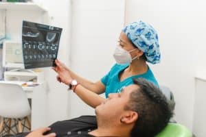 evaluacion general odontológica en clínica Cenn